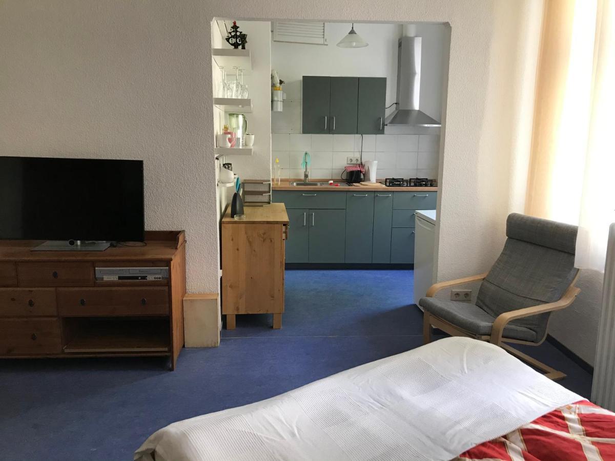 Klein App In Alt - Tegel Apartment Berlin Exterior photo
